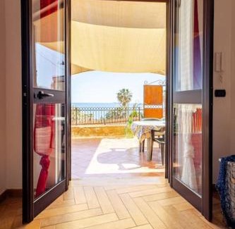 Marina di Palma Apartment | The old man and the sea