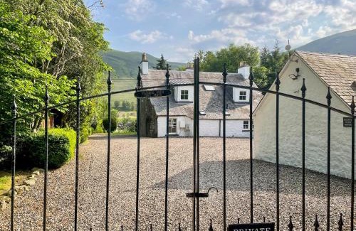 Clova House | The Old Manse - Ukc6854