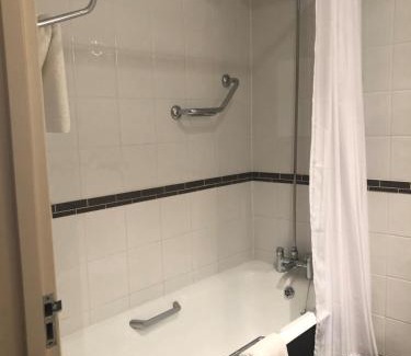 Dunstable Hotel | The Old Palace Lodge