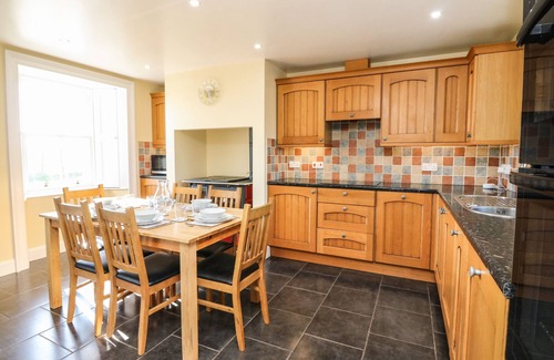 Montrose Cottage | THE OLD SCHOOLHOUSE, pet friendly, with open fire in Montrose