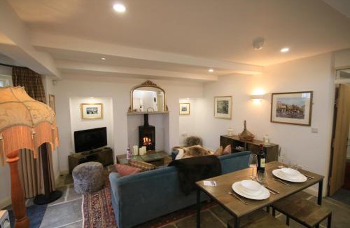 Harrogate Apartment | The Old Scullery, Cosy Stylish Apartment for two on Harrogate's Iconic Stray