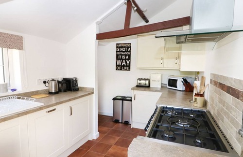 Foulsham House | THE OLD SWEET SHOP, pet friendly, with open fire in Foulsham