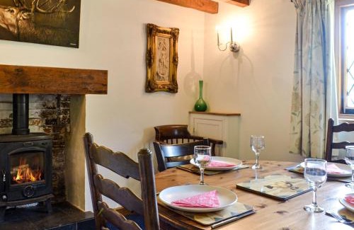 St Michaels House | The Old Thatched Cottage