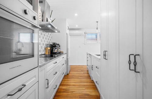 Martinborough House | The Olive Corner- Martinborough Holiday Home