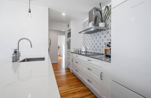 Martinborough House | The Olive Corner- Martinborough Holiday Home