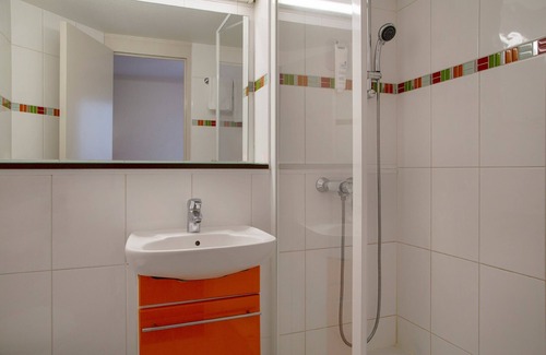 Saint-Saturnin Hotel | The Originals City, Hôtel Alizéa