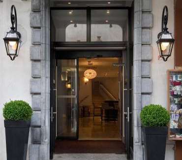 Lourdes Hotel | The Originals City, Hôtel Astoria Vatican, Lourdes