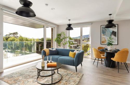 Sandyford Apartment | The Oslo One by Dublin At Home