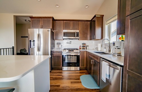 Rapid City House | The Overlook - Spacious Modern Home with Panoramic Rapid City Views