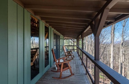 Burnsville Cabin | The Owl's View