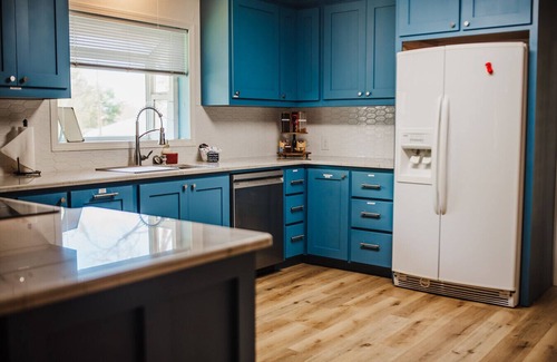 Altamont House | The Owls Nest Near OIT