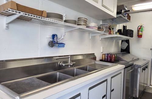 Port Lavaca Cabin | The Oyster Beach & Fish Camp on Magnolia Beach