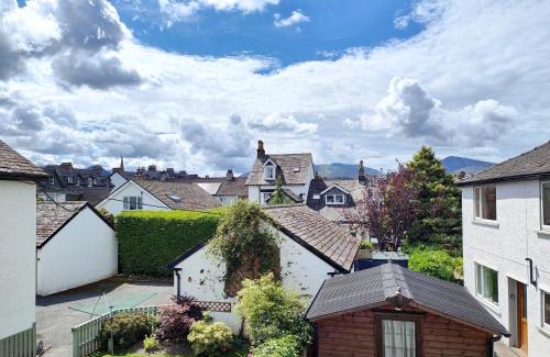 Keswick House | The Paddock