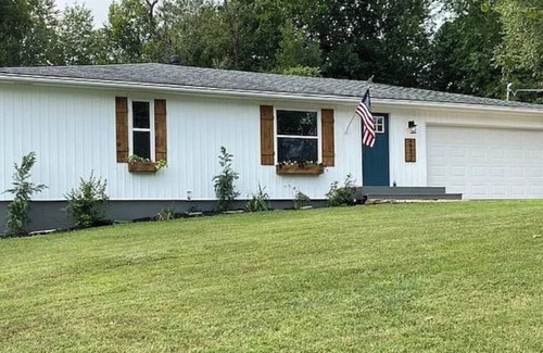 Springfield House | The Painted Peaks Room