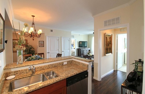 Stuart Condo | The Palm Tree Penthouse