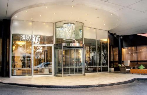 Braamfontein Hotel | The Parktonian All Suite Hotel