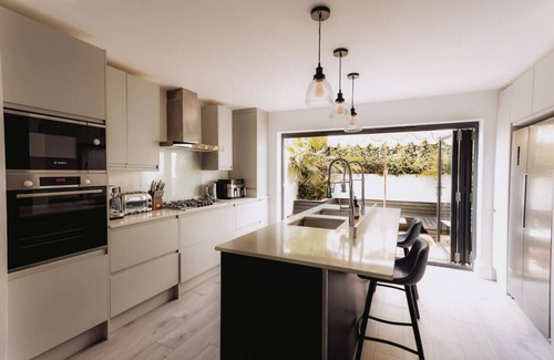 Parsons Green and Walham House | The Parsons Green Townhouse