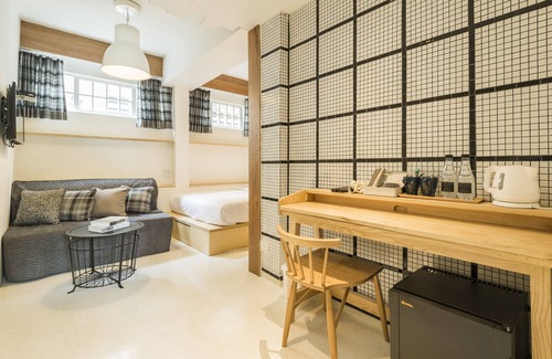 Bang Lamphu Lang Hotel | The Pattern Boutique Hotel