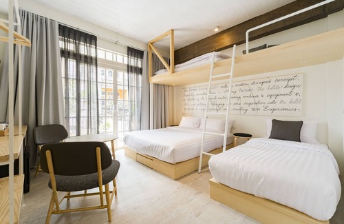 Bang Lamphu Lang Hotel | The Pattern Boutique Hotel