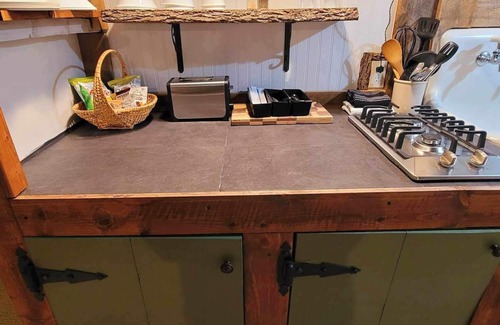 Huntingdon Bed & Breakfast | The Pause Bed & Breakfast