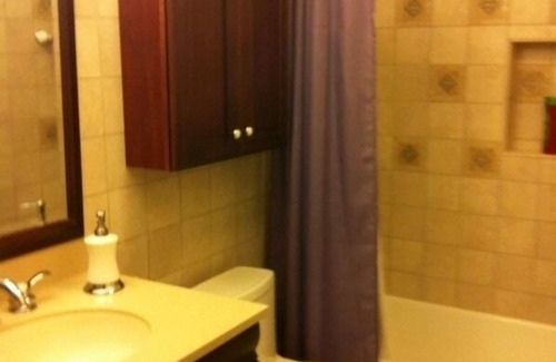 Corry Heights House | The Peachy Cottage - Close to Beaches, Corry Station, NAS, & Historic Downtown