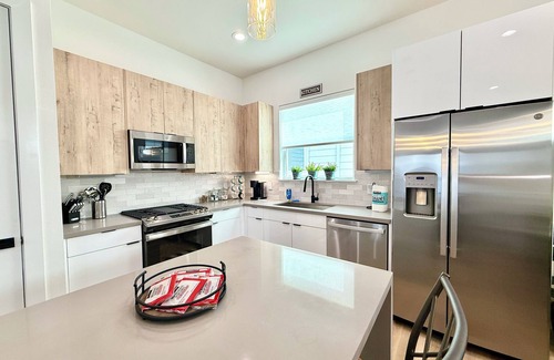 OST - South Union House | The Pearl, 3 bedrooms townhouse, Medical Center