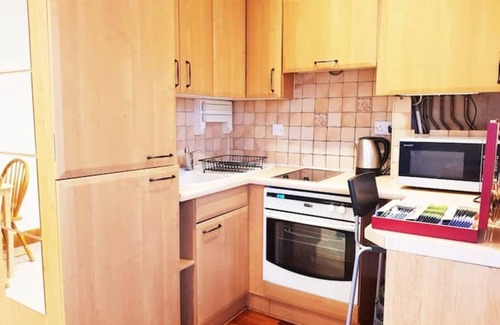 Golders Green Apartment | The Pearl of Golders Green/Hampstead