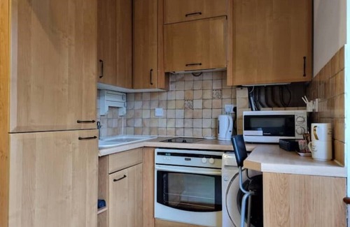 Golders Green Apartment | The Pearl of Golders Green/Hampstead