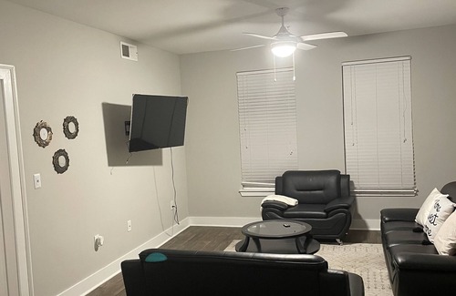 Garden Hills Condo | The Peninsula At Buckhead