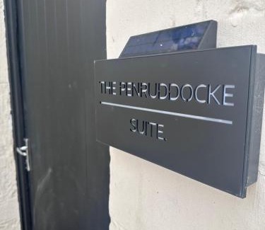 Bishopstone Hotel | The Penruddocke Arms