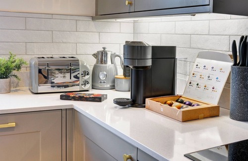 Ripon Apartment | The Penthouse - A Touch of Style!
