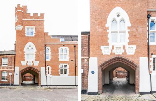 Chester Apartment | The Penthouses, 9 Albion Mews
