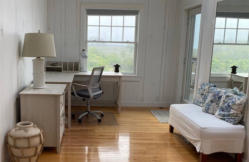 Block Island House | 'THE PERCH' A classic Block Island home with 360 degree birds' eye views.
