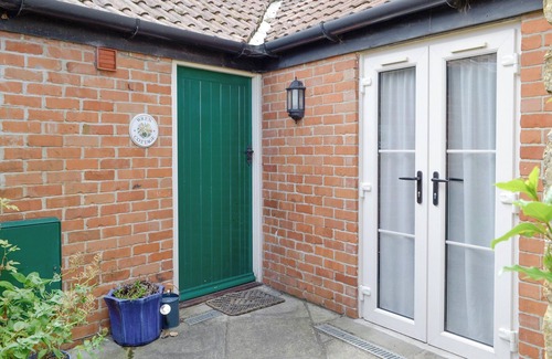 Bridport Cottage | The perfect hideaway for two.