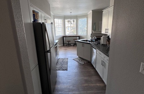 Elk Grove Apartment | The Perfect Stay in Sacramento: 2-Bed Retreat