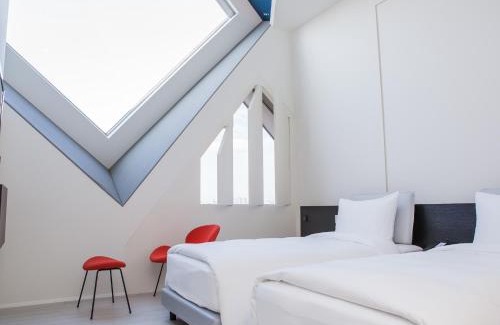 West District Hotel | The Place Taichung