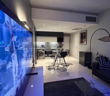 Sandown Apartment | The Places on Katherine