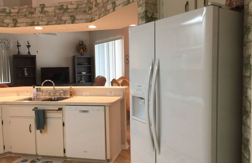 Dunnellon House | The Pool home is near the Rainbow River and 1.6 miles to the KP Hole!