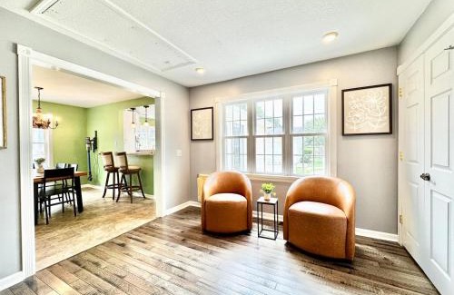 Marion House | The Porch