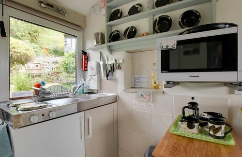 Crowdecote House | The Potting Shed - One Bedroom House, Sleeps 2