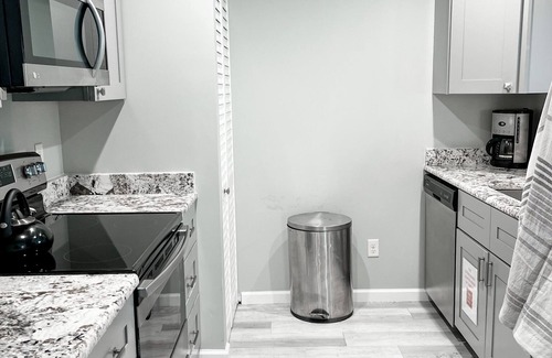 The Old Commons Apartment | The Prince of Tides - Downtown Beaufort!