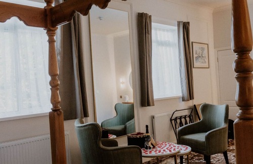 Dursley Hotel | The Prince of Wales Hotel Berkeley, A38 M5