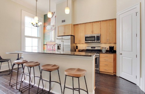 Central Business District House | The Pulse- in the Heart of the Big Easy! French Quarter, Superdome, Streetcar