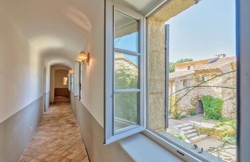 Jouques House | The Puybernier domain