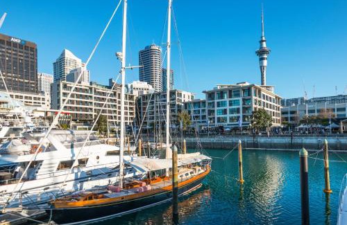 Auckland Central Business District Apartment | The Quays - Auckland Viaduct