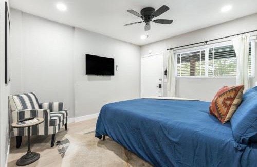 Three Rivers House | The Rae | Sequoia Motel RM 5