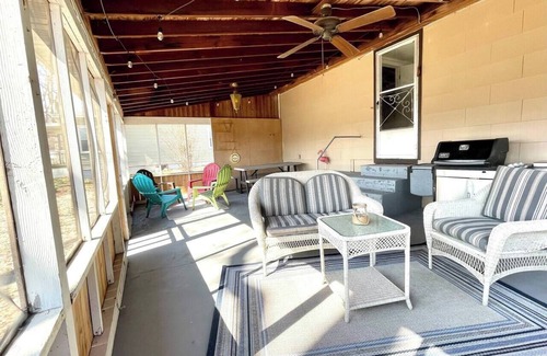 Sunrise Beach House | The “Reel Diehl” Cottage
