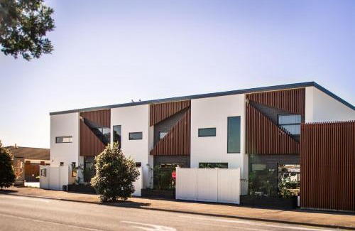 Fitzroy Apartment | The Residence Apartment 3 50 Sky
