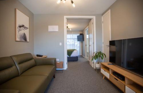 Fitzroy Apartment | The Residence Apartment 4 50 Sky