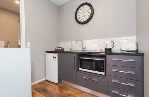 Fitzroy Apartment | The Residence - Studio Apartment - Fitzroy